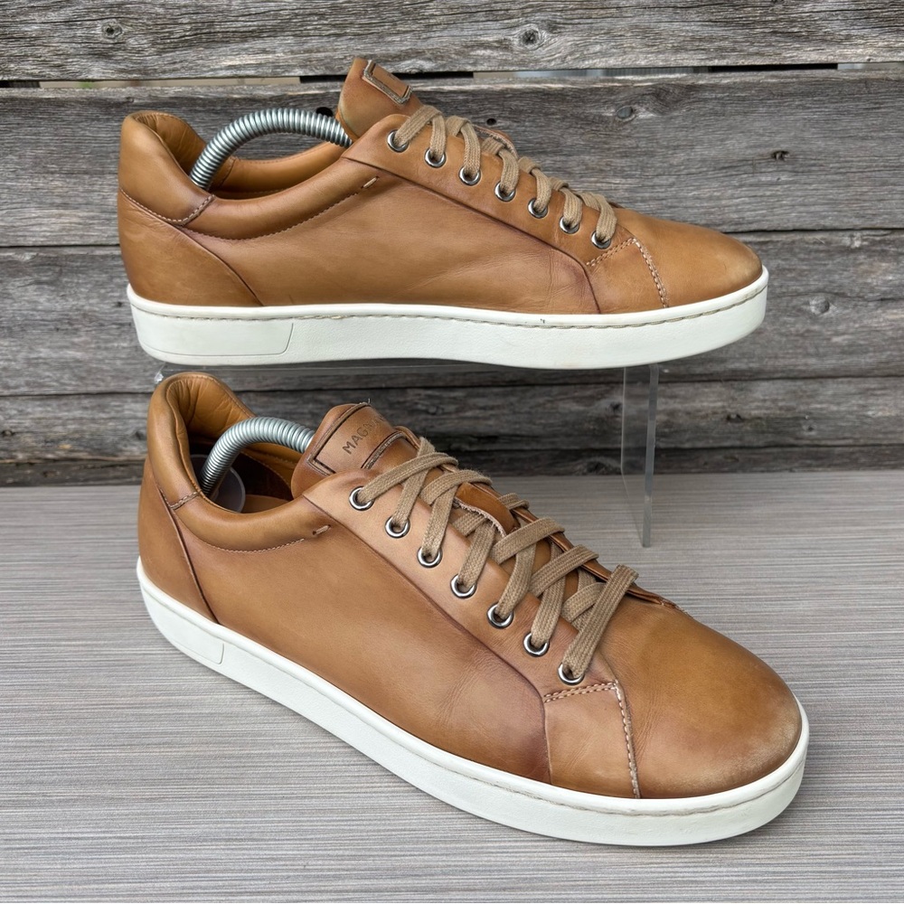 Magnanni ‘Elonso’ Lace Up Sneakers